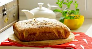 Kruh s maslinovim uljem