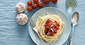 Vegetarijanski špageti bolognese