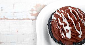Čokoladni muffini sa čokoladnom glazurom
