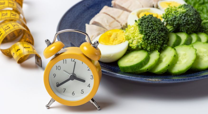 Que desayunar para romper el ayuno intermitente Que desayunar para romper el ayuno intermitente