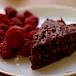 Čokoladna torta s malinama