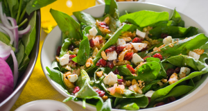 Salata od špinata, badema i brusnica: Nutritivna bomba za vaše zdravlje