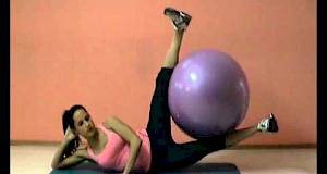 Vježba za unutarnji bedreni mišić (s loptom)