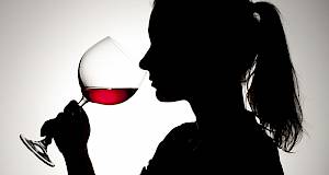Sredovječne žene sklone alkoholu više nego ikad