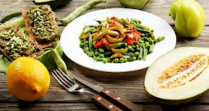 Salata od mahuna, đumbira i sezama
