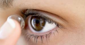 Amebni keratitis – opasnost za kupače s lećama