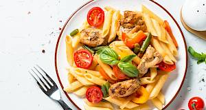 Salata od tjestenine i piletine