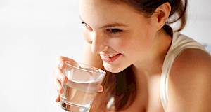 Manjak vode usporava metabolizam i povećava apetit!