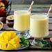 Smoothie od kokosa, manga i banane