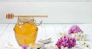 Više od 76% meda na tržištu je lažno. Provjerite kvalitetu svog meda!