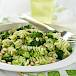 Salata od tjestenine, brokule, jaja i sjemenki suncokreta