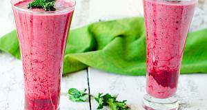 Smoothie od kokosa, lubenice i mente