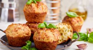 Slani muffini s feta sirom