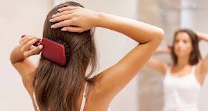 Kako spriječiti ispadanje kose na prirodan način?