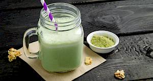 Zdravi matcha smoothie