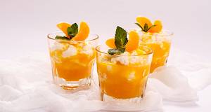 Lagani puding od mandarine u čaši