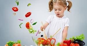 Pomognite djeci da usvoje zdrave prehrambene navike