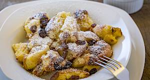 Austrijski desert Kaiserschmarrn