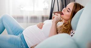 Jesti za dvoje i drugi savjeti o trudnoći: ginekologinja otkriva što je istina, a što mit