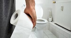 Zašto neki liječnici smatraju da trebamo prestati koristiti toaletni papir?