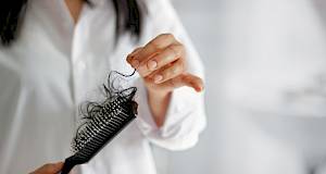 Ispada vam kosa? Isprobajte 8 prirodnih načina koji će ublažiti gubitak kose