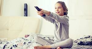 Kako potaknuti dijete da manje gleda televiziju