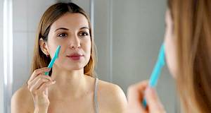 Dermaplaning: je li brijanje lica kod žena sigurna ideja?