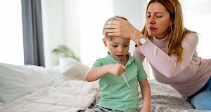 Peta bolest kod djece i odraslih: Što je, koji su simptomi, koliko traje i kako se liječi "bolest ispljuskanih obraza"?